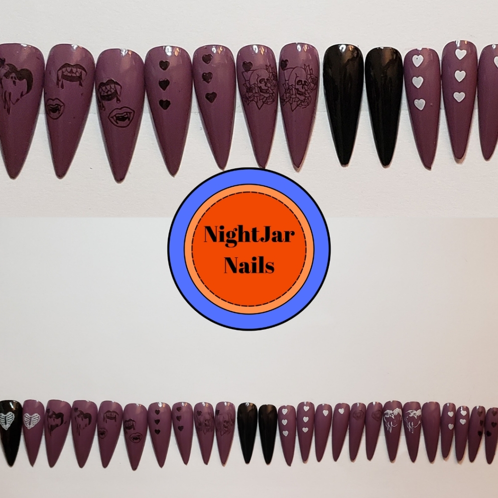 Fake Halloween/ Valentine/ Goth Nails